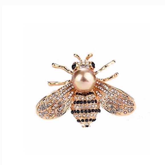 Gold Bee Brooch - Picture 2 of 9
